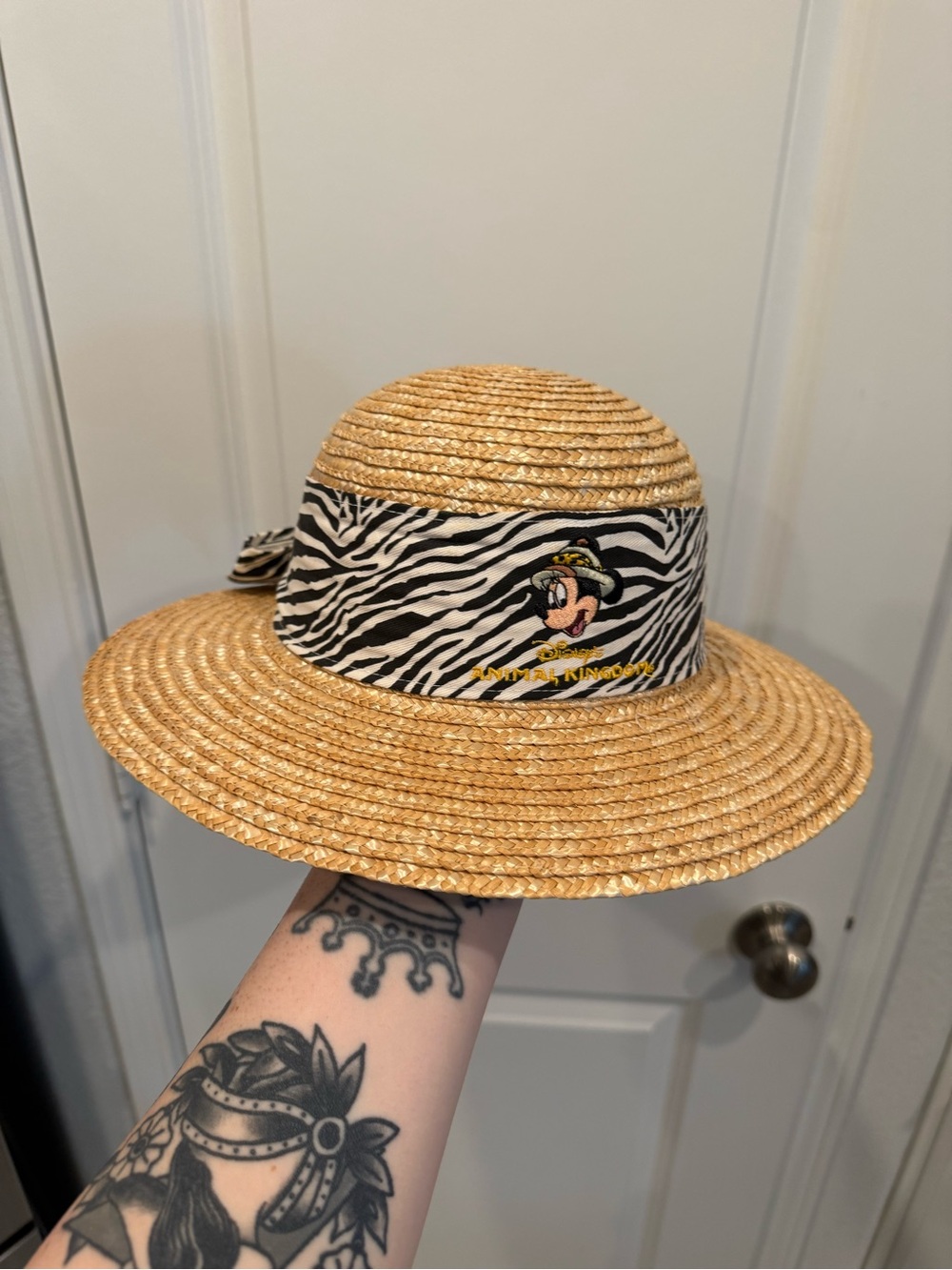 Disney Animal Kingdom Straw Hat with Black-and-White Zebra Band